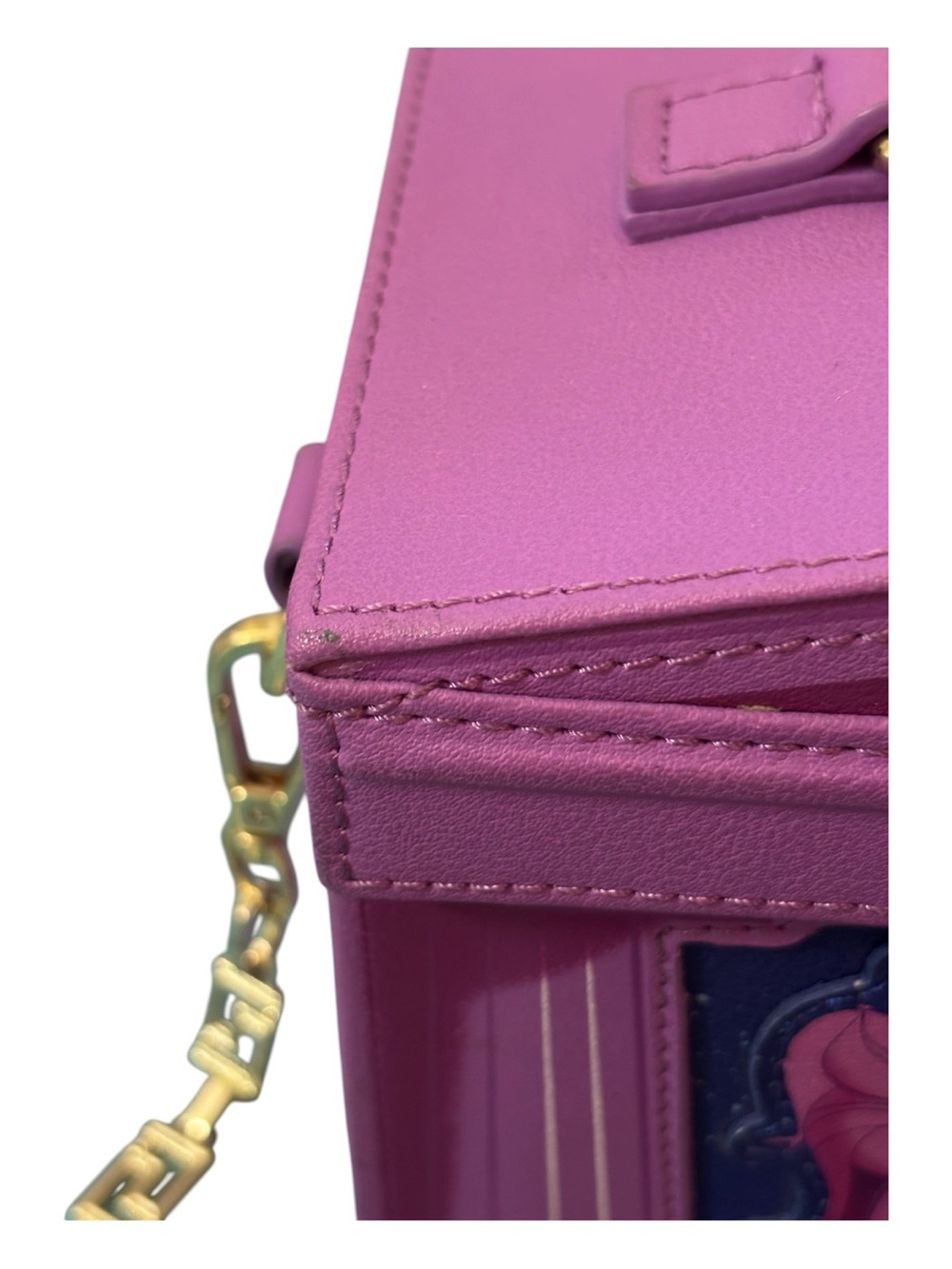 Loungefly Pink Sculptural Panel Box Crossbody with Gold Chain - Picture 4 of 12